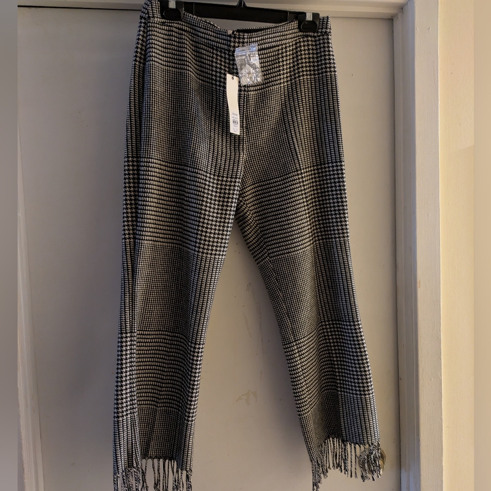 Top Shop Women's Houndstooth Cropped Fringe Hem Pants. UK